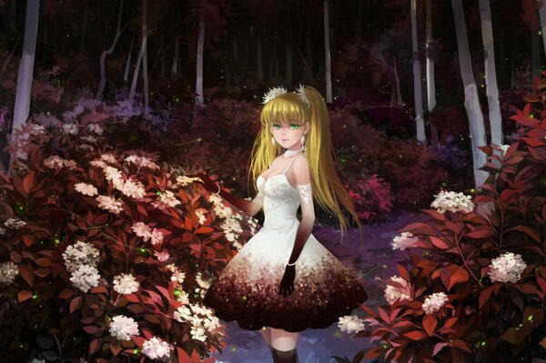 Chica en el bosque nocturno entre las flores