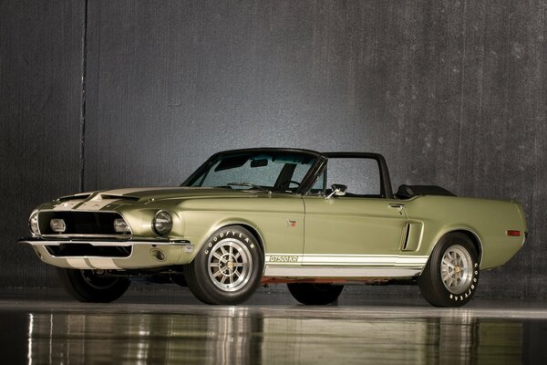 Shelby Mustang gt500 kr-classico americano