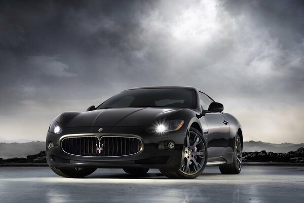 The Maserati grandturismo car is black