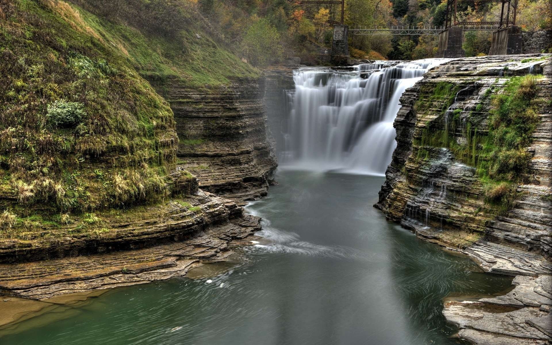 cascata fiume