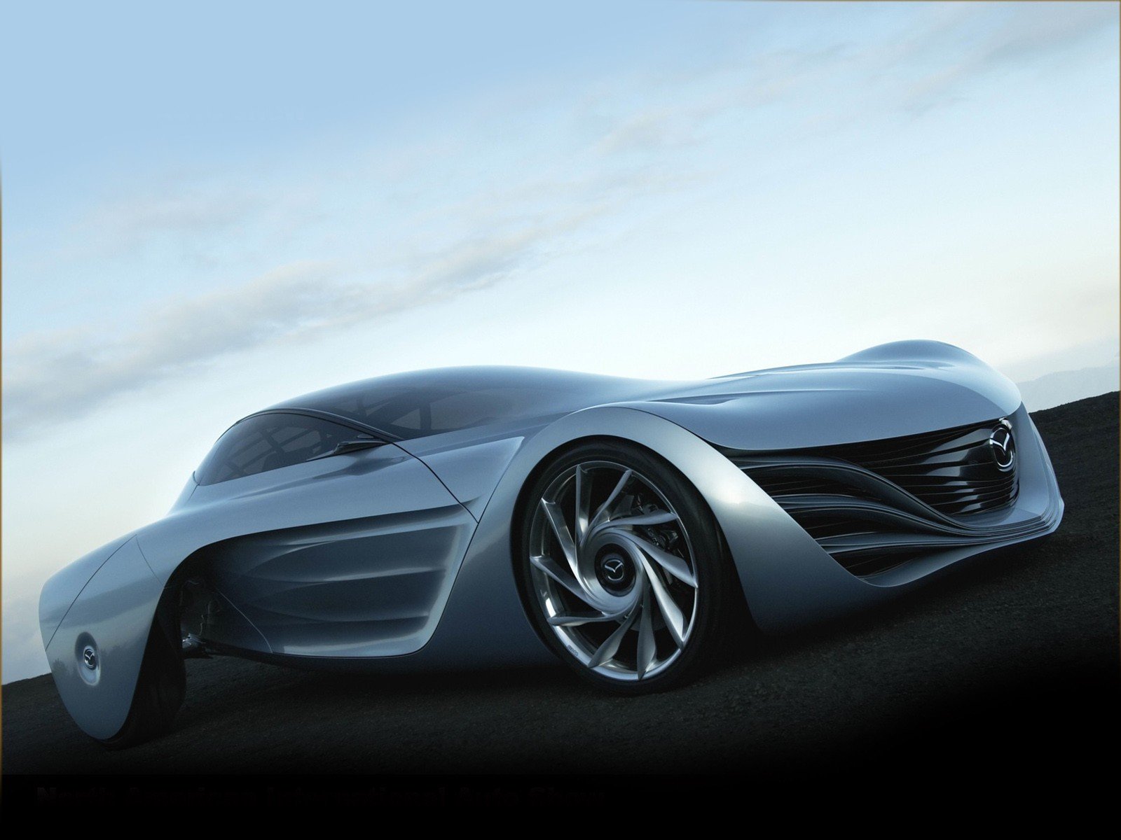 mazda concept gris