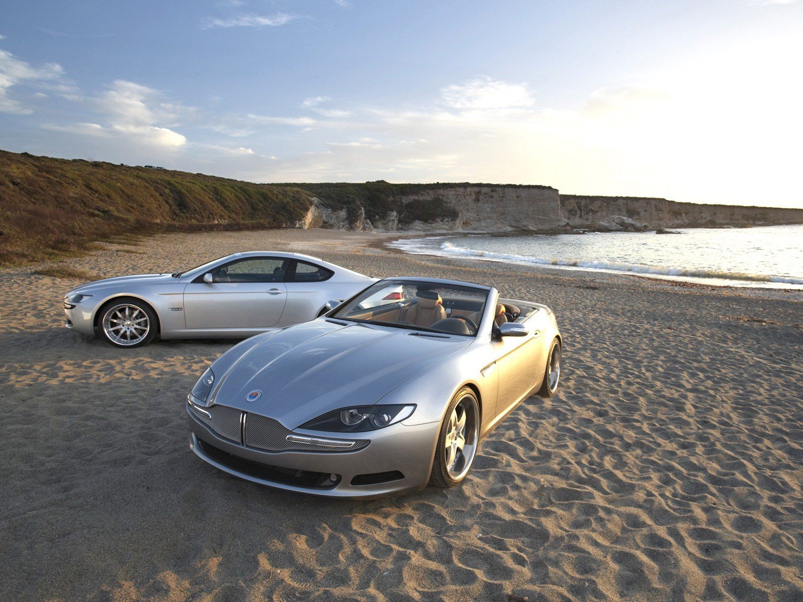 sabbia onde spiaggia auto