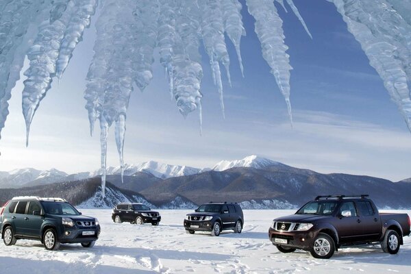 Nissan cars. Car rally in the snow