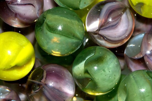 Glass balls for filling the aquarium