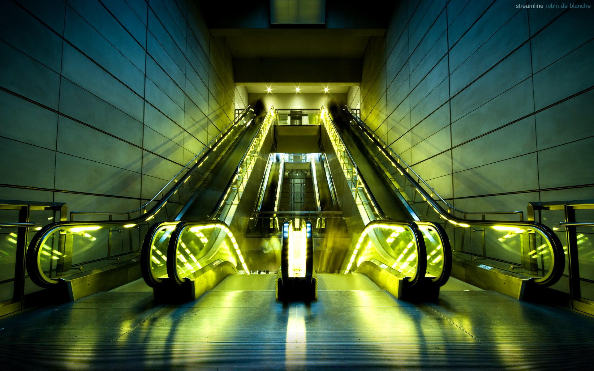 escalera mecánica ordenar ladyrapid luz