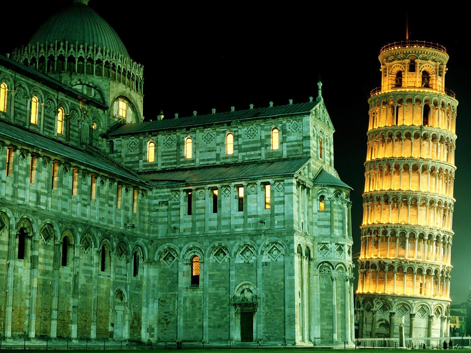 italia pisa torre