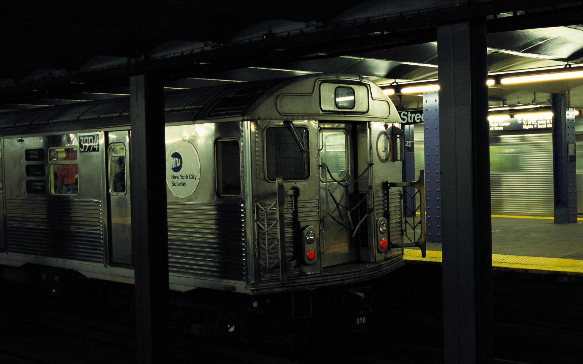 train station métro arrêt créatif divers