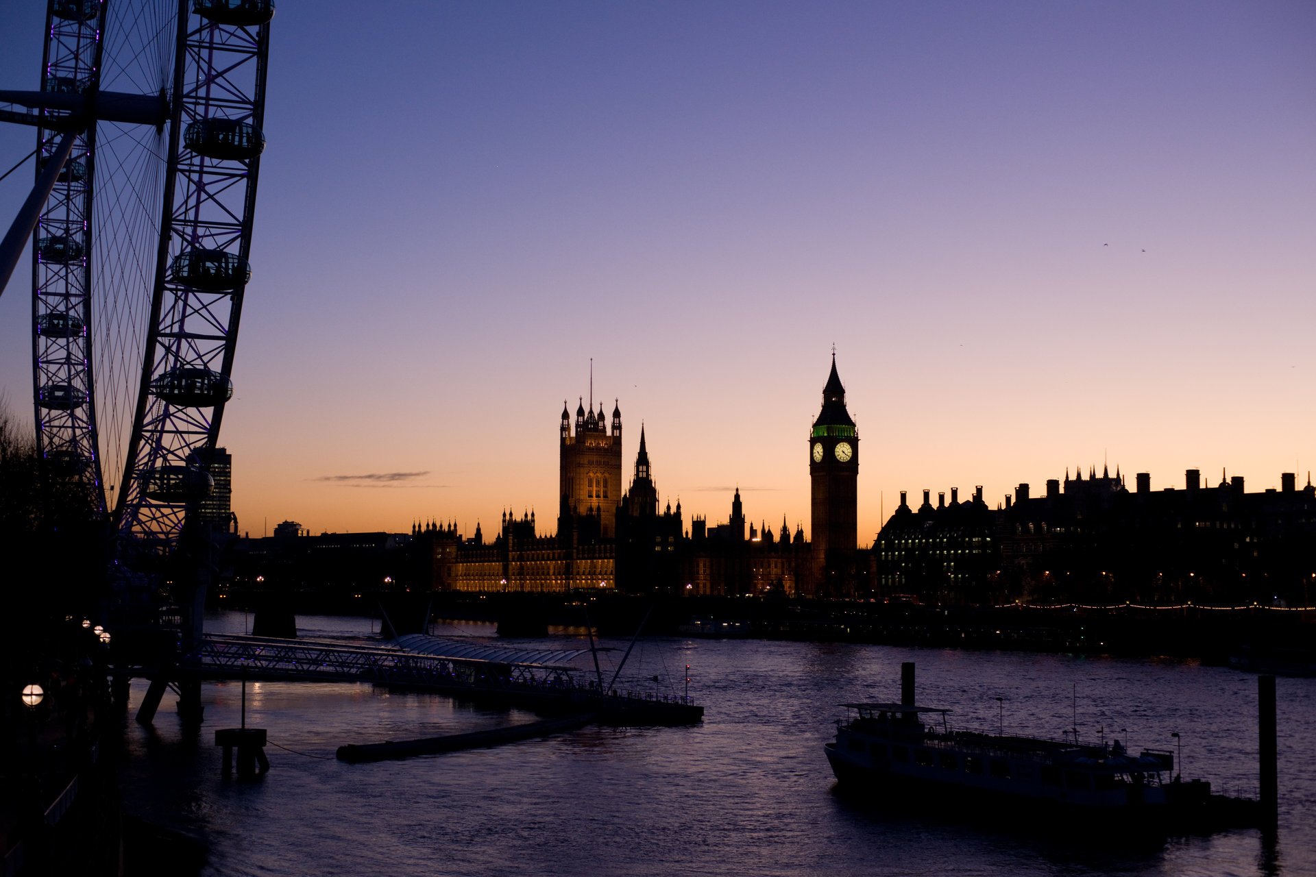 londyn big ben rzeka statek diabelski młyn