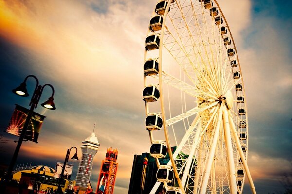 Ferris wheel as a separate art form