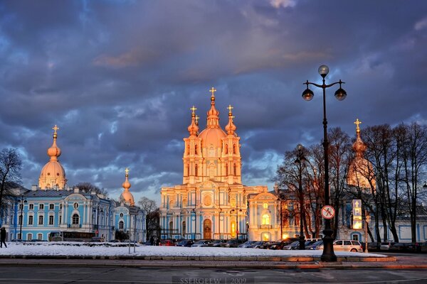 Smolny Cathedral, in the rays of the setting sun