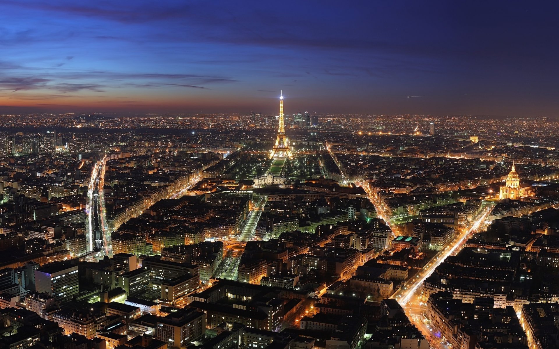 città torre parigi