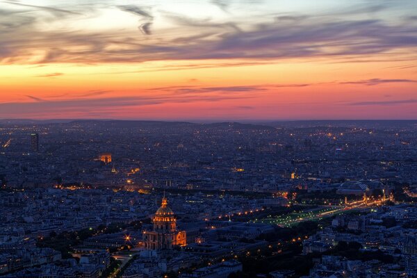 Lumières de Paris du soir