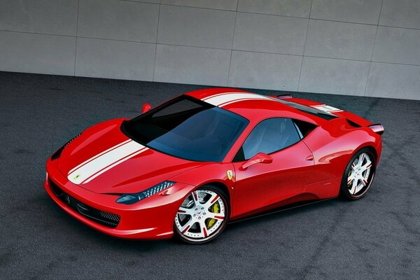 Rosso Ferari in mostra in Italia