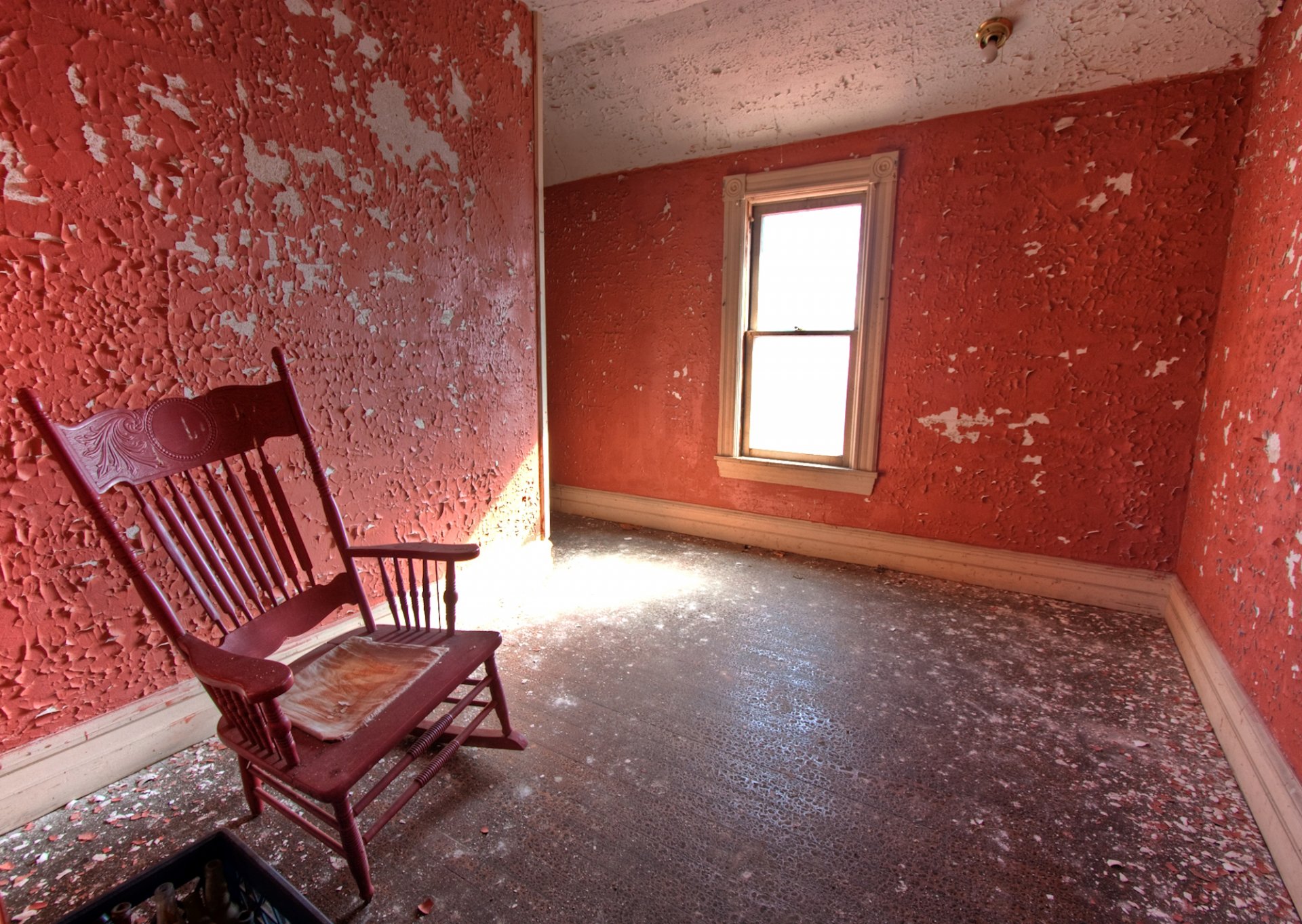 chambre chaise fenêtre