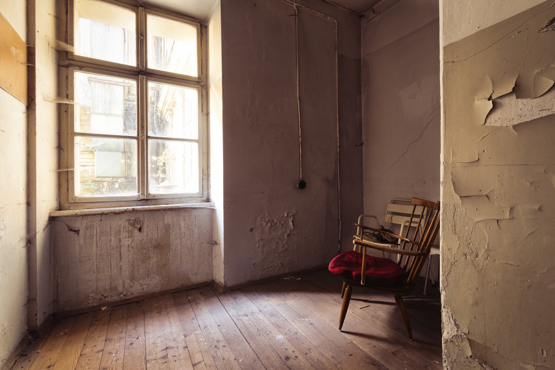 habitación ventana sillón