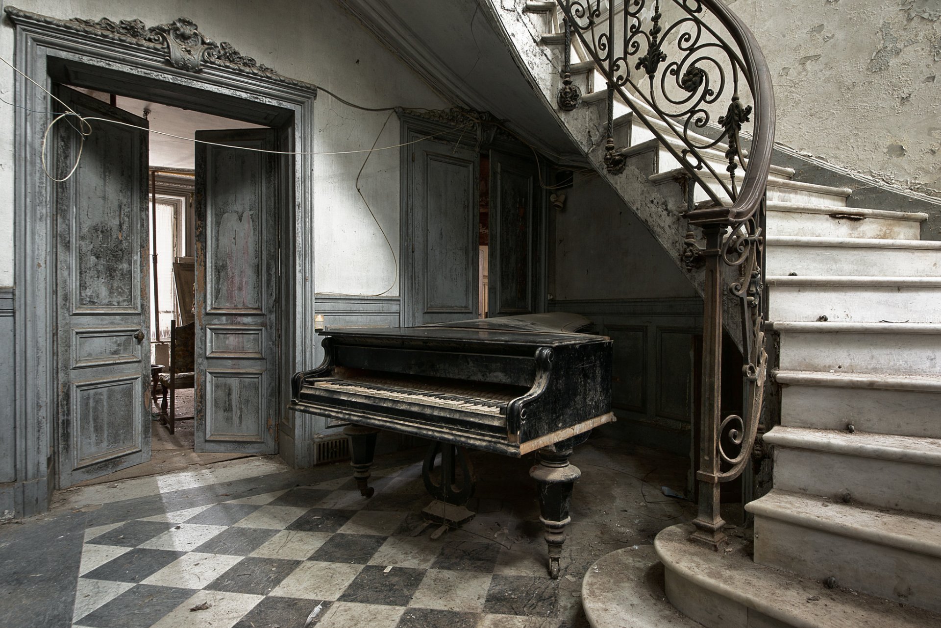 piano stairs music