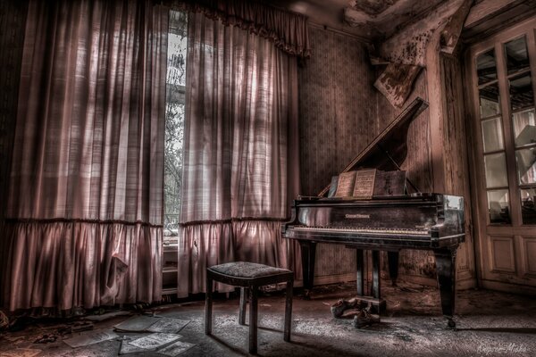 Piano in an abandoned house