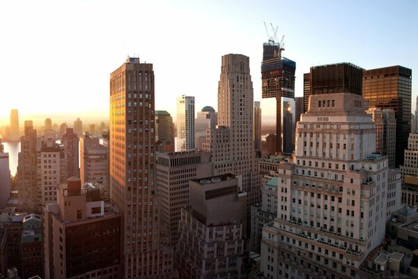 Roter Sonnenuntergang in New York