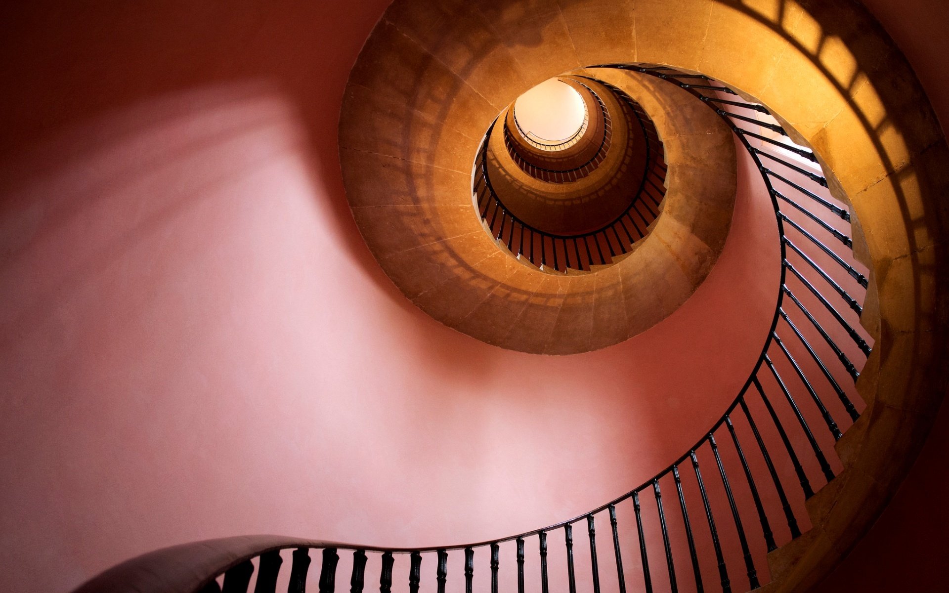 escalier mur fond