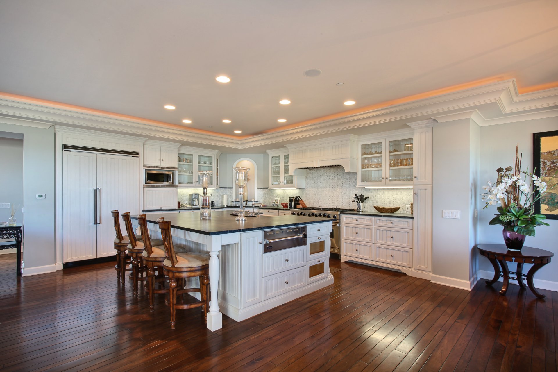 interior design kitchen table chairs photo