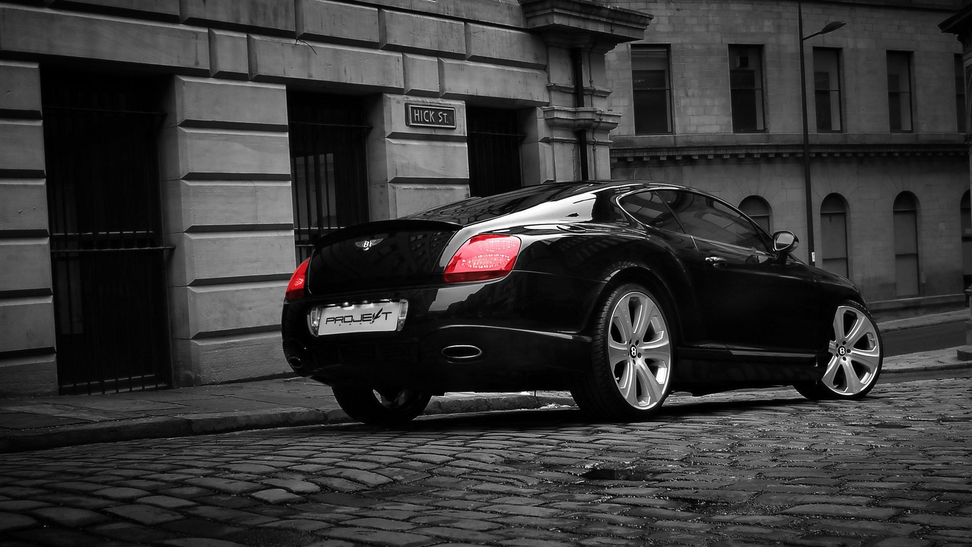 voiture bentley rue