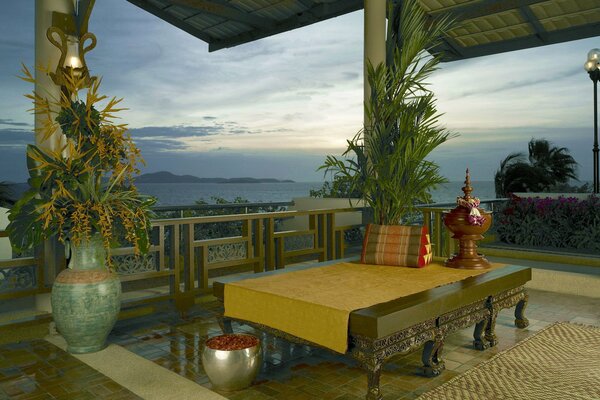 Veranda im asiatischen Stil in Horaz mit herrlicher Landschaft