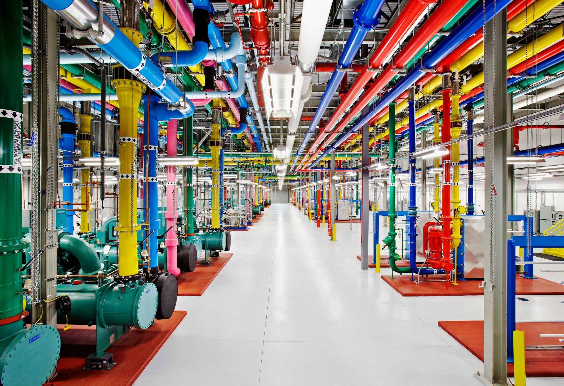 google data center plancher tuyaux locaux