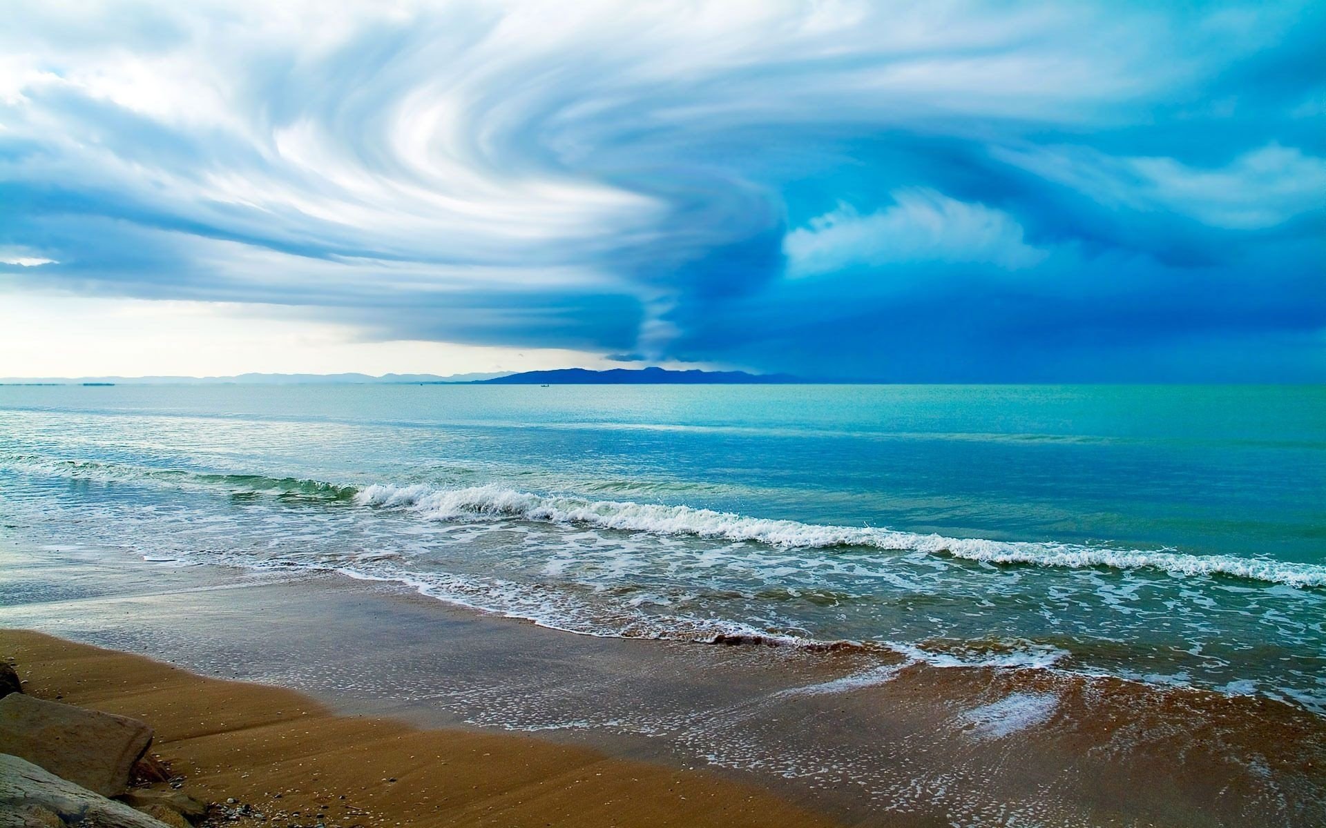 meer strand wolken