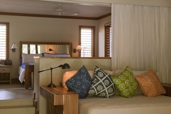 Interni camera da letto in stile minimalista