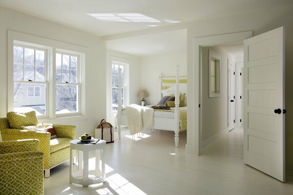 Diseño interior elegante de la casa de campo del dormitorio