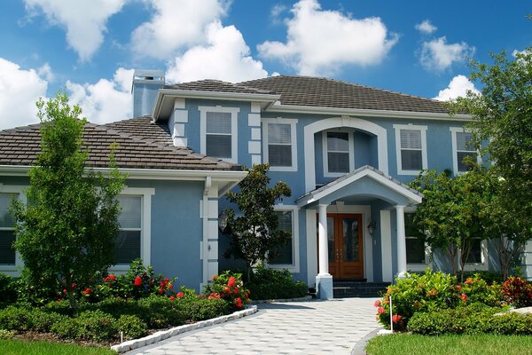 American house with manicured lawn