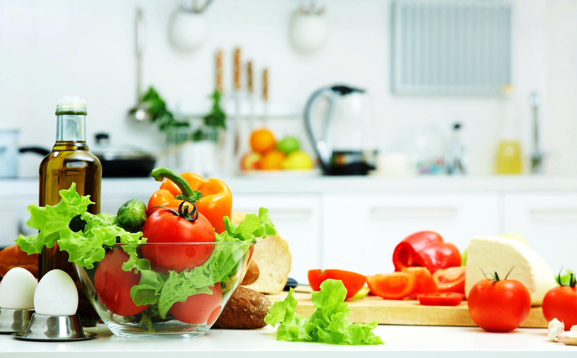 tomates beurre feuilles fromage concombres légumes avant pain