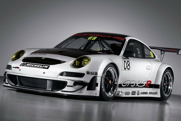 Sporty Porsche 911 gt3 wallpaper