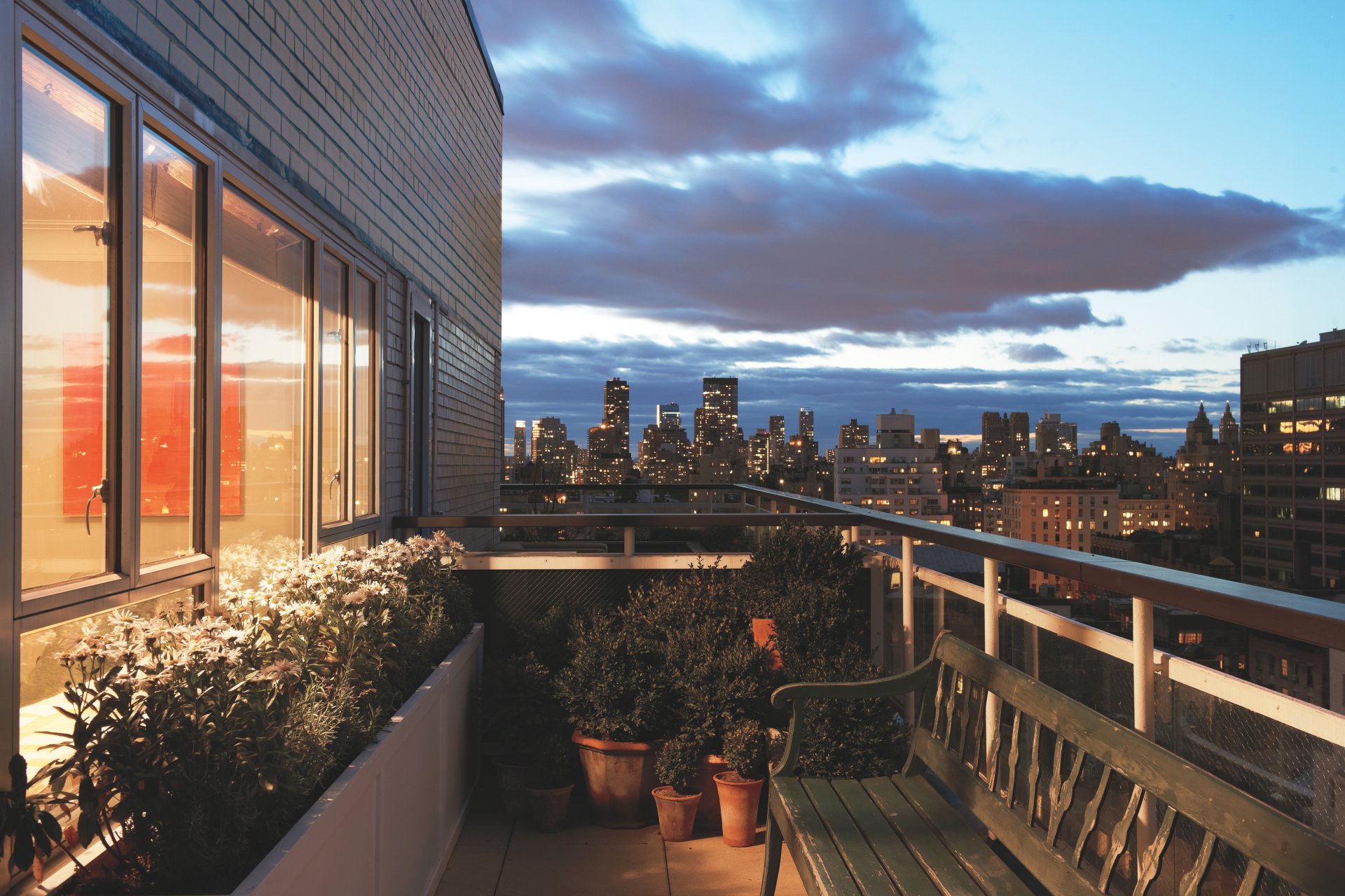 intérieur style design métropole appartement urbain espace de vie balcon new york maison de manhattan