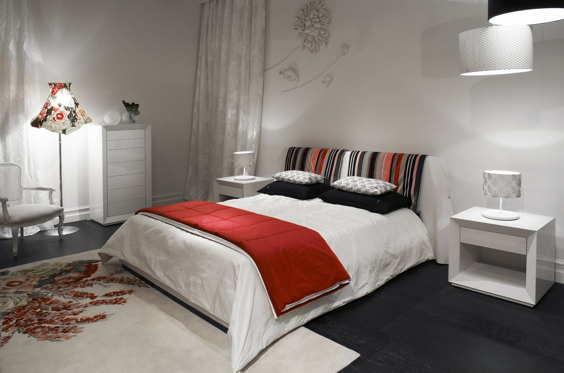 bed bedroom white red . kenzo