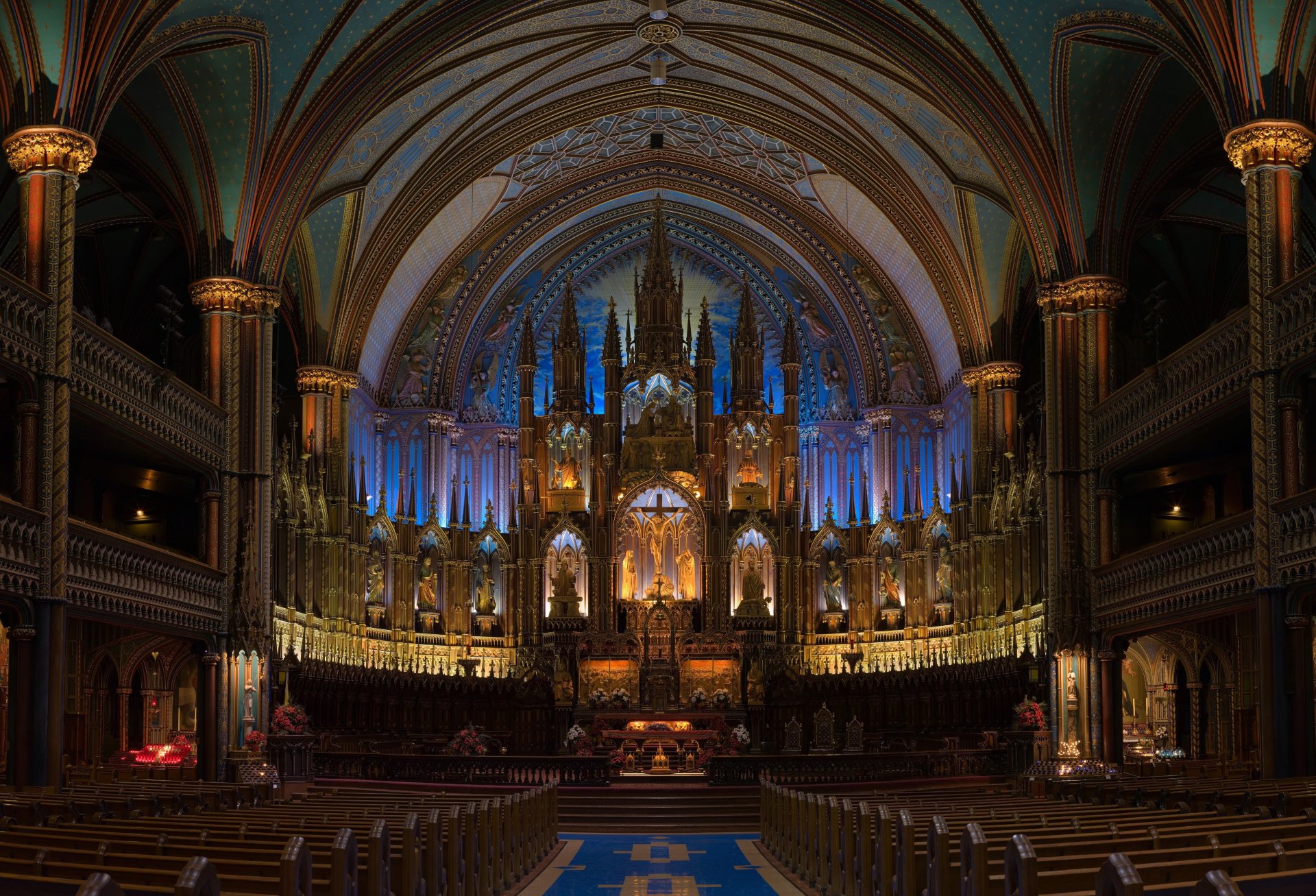 schöne kathedrale innenraum halle bänke kirche gebäude heiliger ort kreuz jesus christus tapete