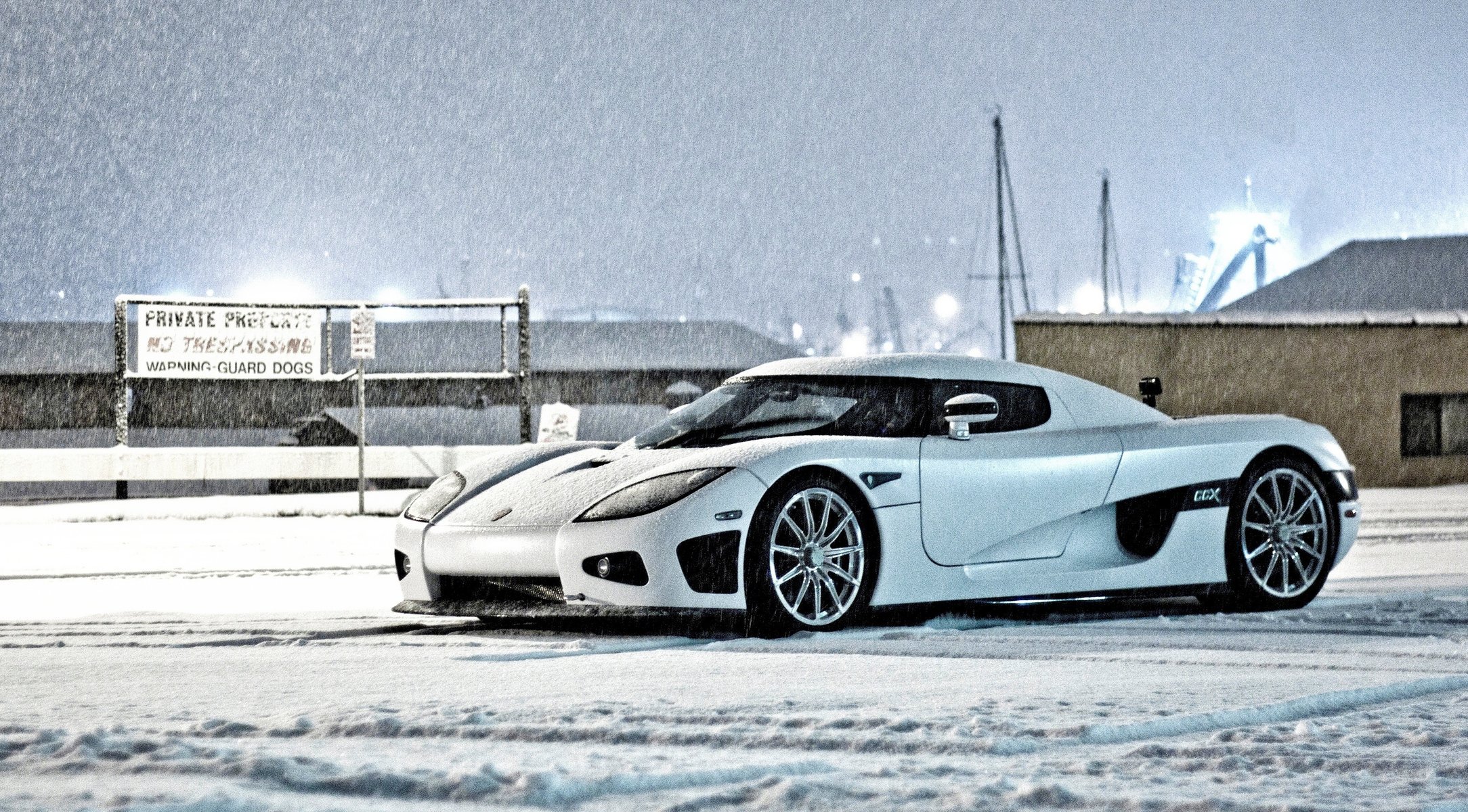 ccx keninsegg vista lateral blanco invierno koenigsegg invierno blanco nieve