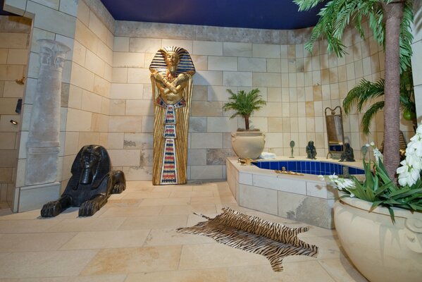 Ungewöhnliche Badezimmerlösung ägyptisches Bad im Haus