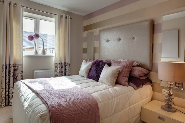 Дизайн спальни с большой кроватью
