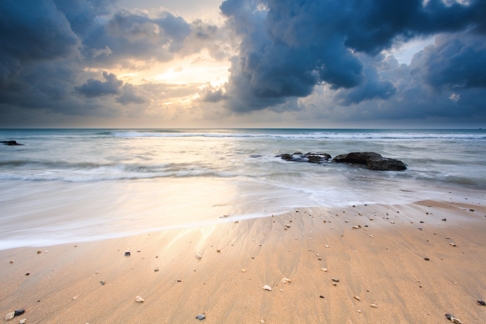 natura pietre mare paesaggio sabbia riva cielo