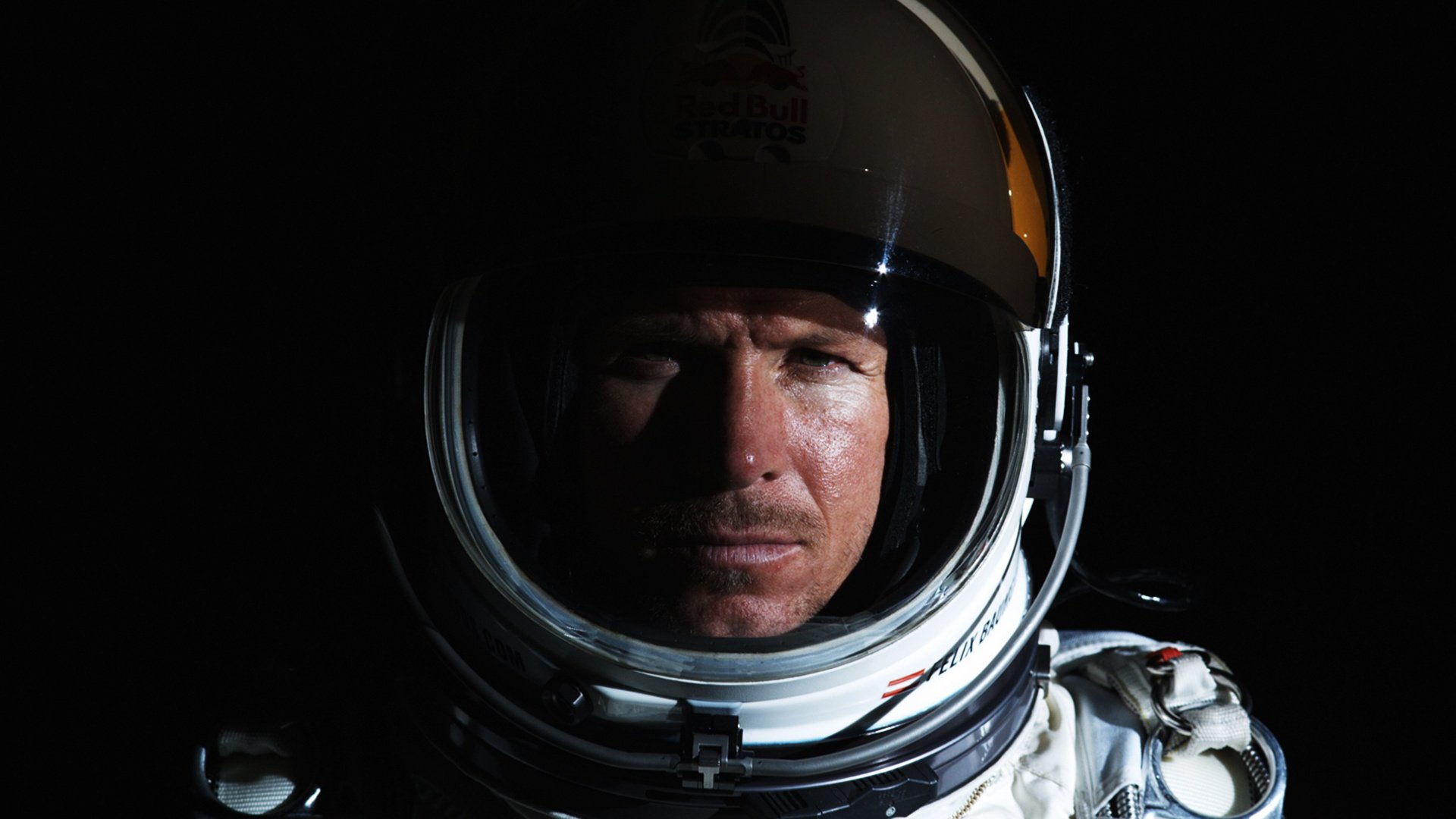 red bull stratos felix baumgartner vol athlète red bull espace