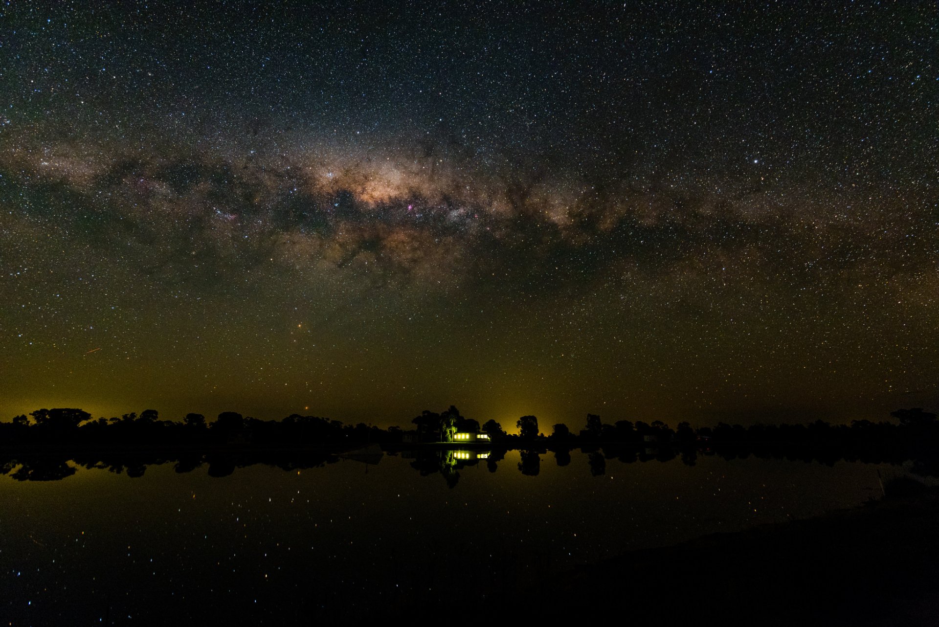 pace star milky way reflection