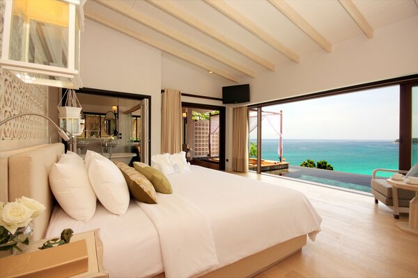 A comfortable room with a romantic bedroom