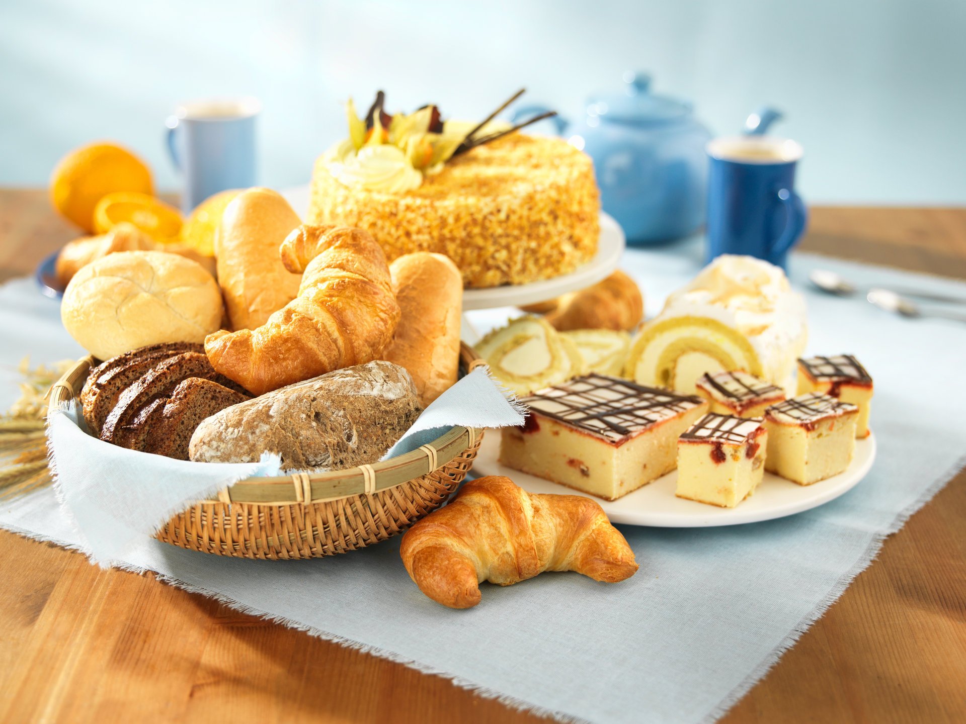 torta croissant torta pane focaccine pan di spagna