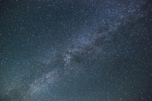 La Via Lattea è il sentiero dell infinito nello spazio