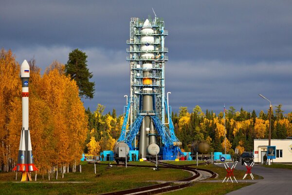 Rampe de lancement de lancement de missiles sur le cosmodrome de plisetsk