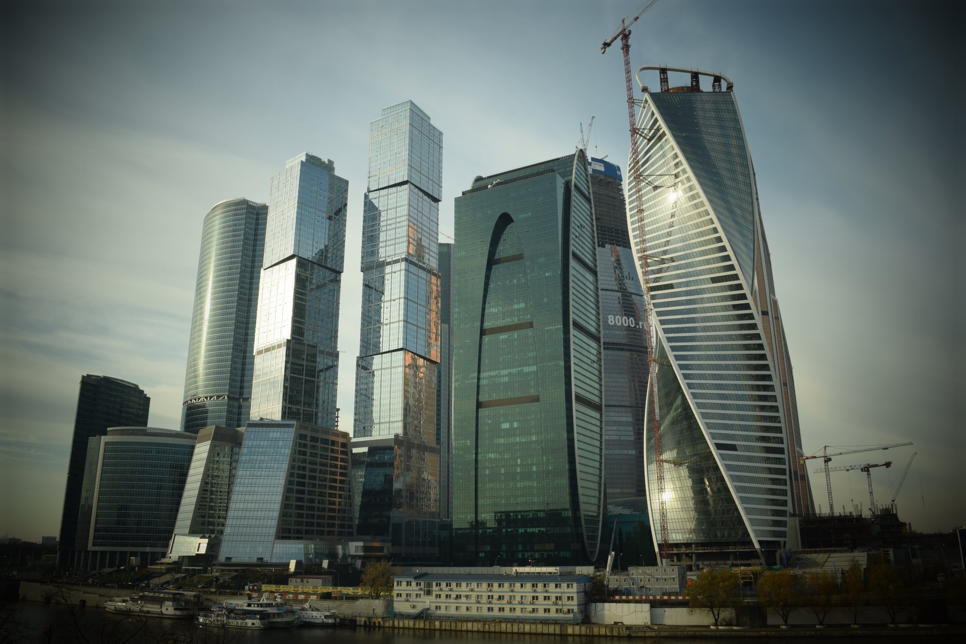 moscú capital ciudad de moscú cielo río casas rusia ciudad msk