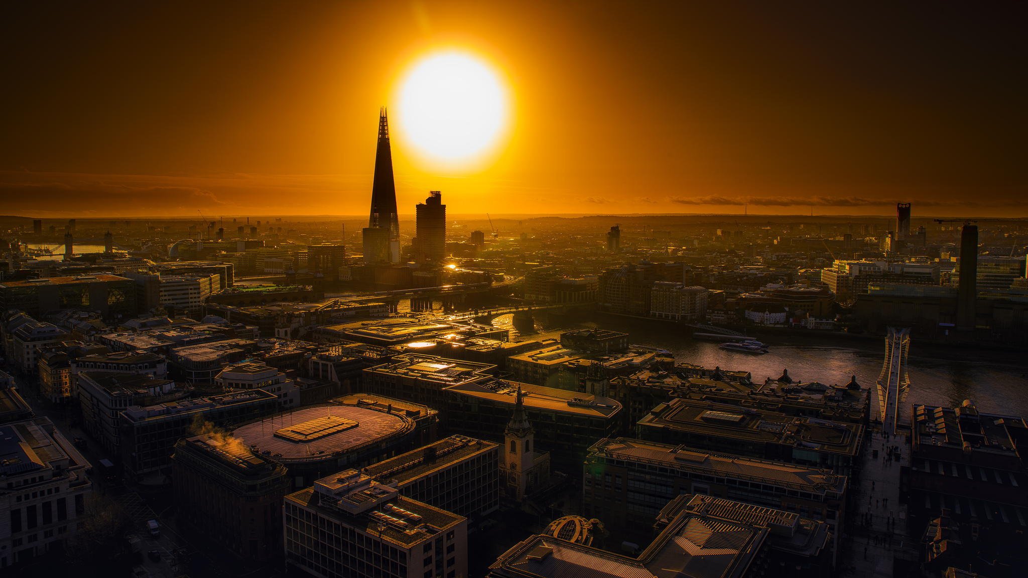 londres ville maisons toits bâtiments soleil lever du soleil rivière