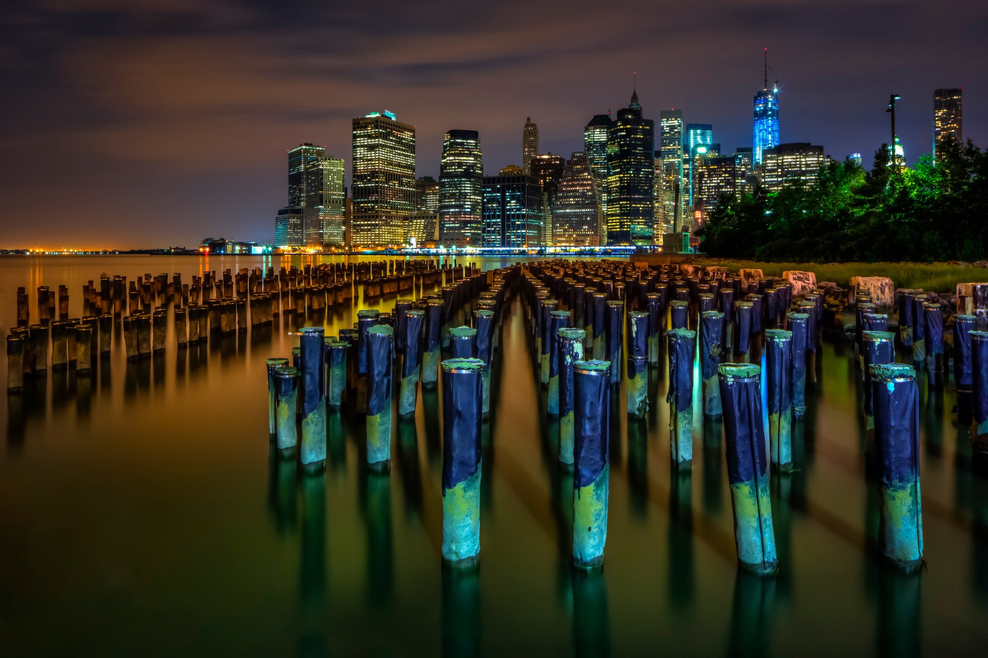 nowy jork usa brooklyn bridge park dolny manhattan east river miasto drapacze chmur east river noc światła