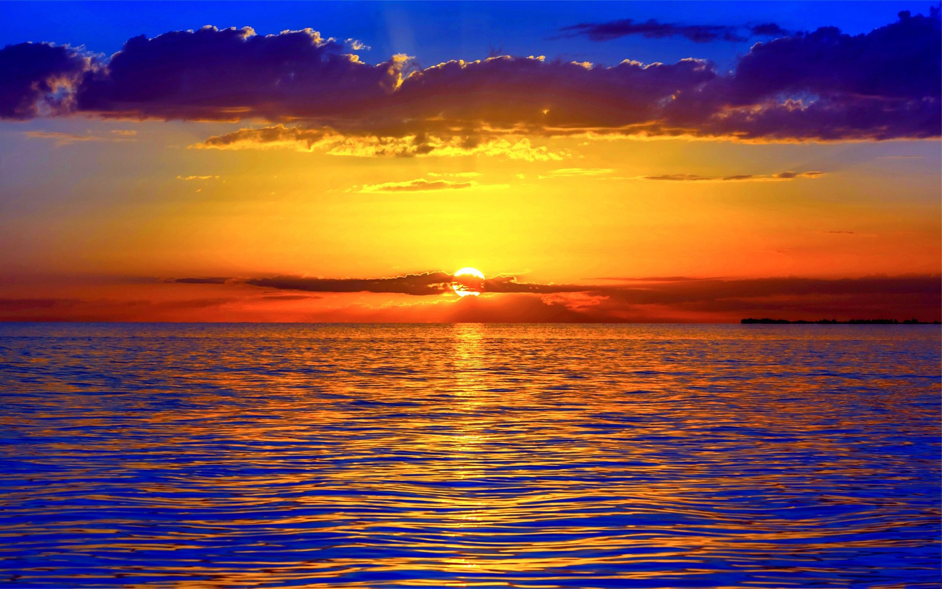 clouds the ocean the sky sea horizon